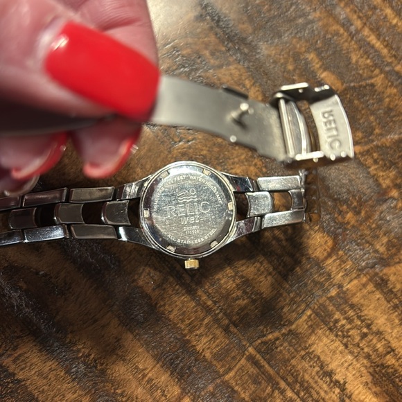Relic wet ladies watch - Picture 3 of 5